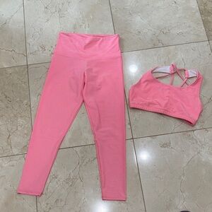Onzie Vibrant Pink Activewear